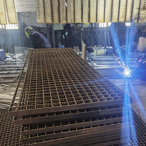 鋼格板規(guī)格、承重、安裝全解析