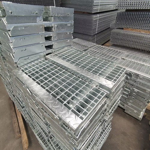 選材有講究：鋼格柵為何能走進高端工程的視野