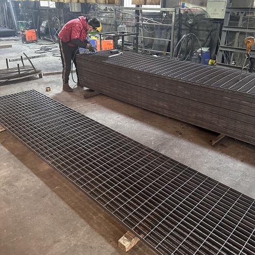 2025鋼格板行業現狀與未來，3大趨勢提前看