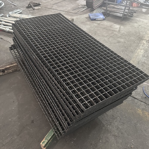 鋼結(jié)構(gòu)走道板鋼格板用途及受力計算